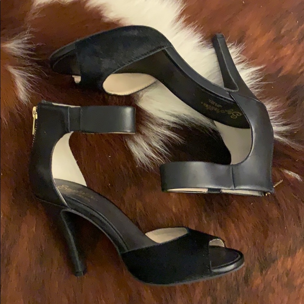 Seychelles Heels